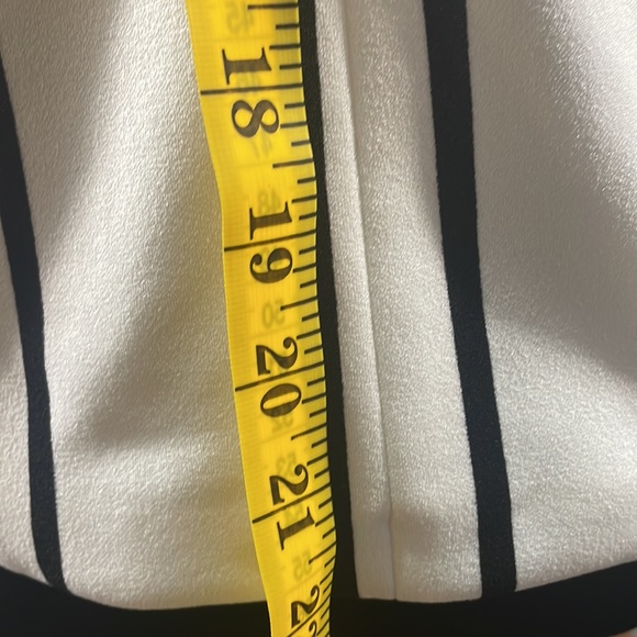 Crescent & Willough Jackets & Coats, Black & White Striped, Large, Blazer - Picture 6 of 10